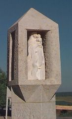 Marien-Statue