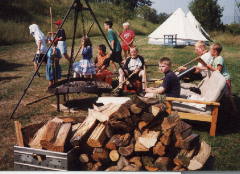 Vorbereitung zum Lagerfeuer