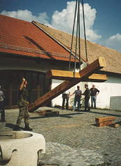 gef-kreuz_2_k.jpg (12293 Byte)